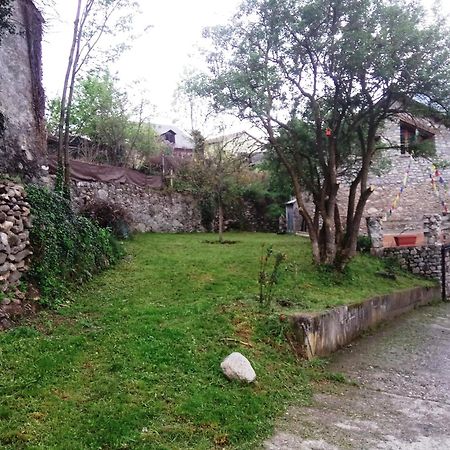 Villa La Borda De Sesué Esterno foto