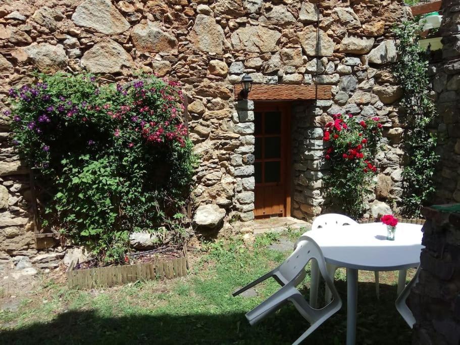Villa La Borda De Sesué Esterno foto